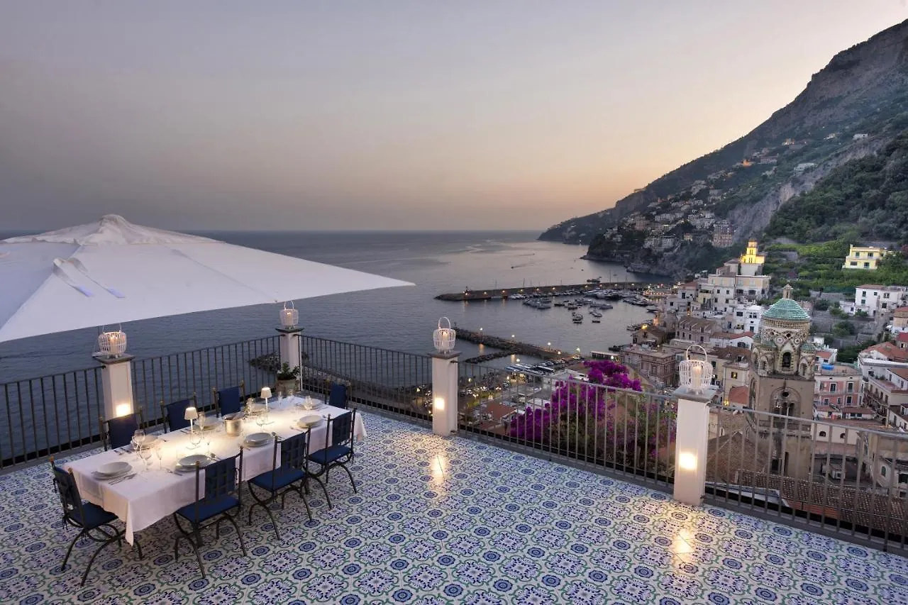 فيلة Amore Rentals - Palazzo Della Storia أمالفي